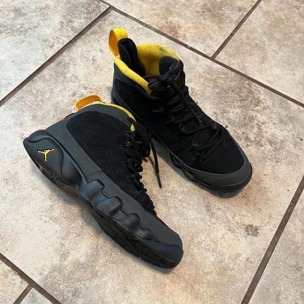 Jordan 9 Retro Dark Charcoal Gold Womens 6 / 4.5Y